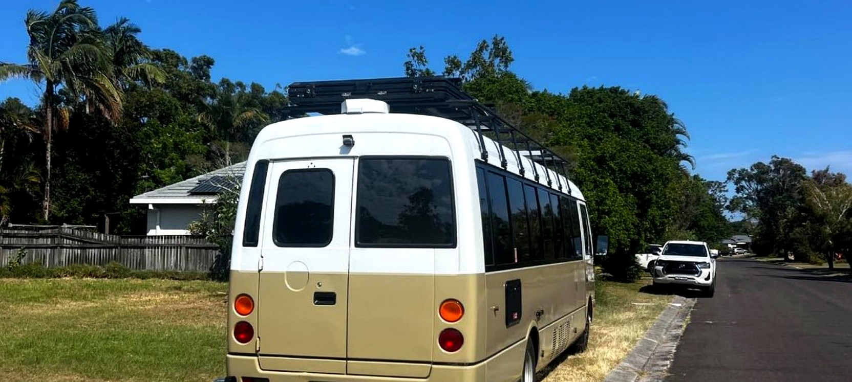 Ozroofracks | Toyota Hiace Roof Racks