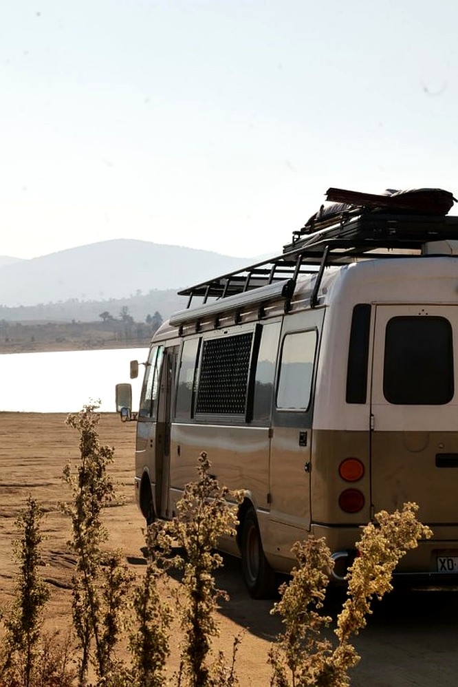 Ozroofracks | Toyota Hiace Roof Racks